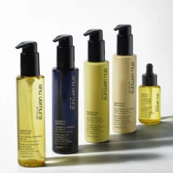 Sérum De Nuit Nourrissant Essence Absolue Shu Uemura 150 Ml -Capillaires Produits Boutique 5 38928.1688723971