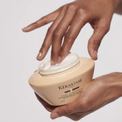 Masque Beurre Haute Nutrition Curl Manifesto Kérastase 200ml -Capillaires Produits Boutique Masque beurre haute nutrition Kerastase Curl Manifesto 23180.1684847116